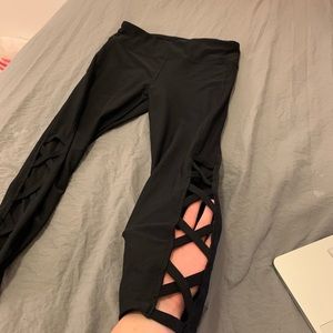 Black Athletic Leggings with Chop Out Pattern
